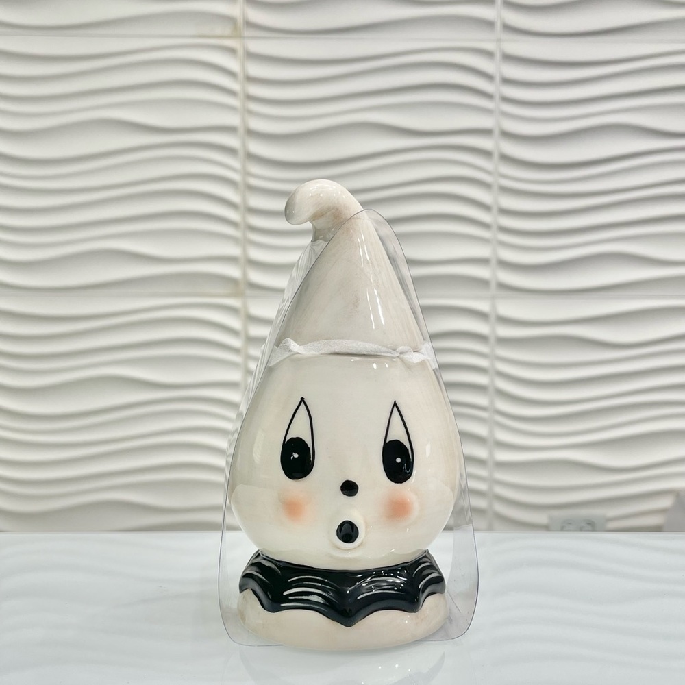 Johanna Parker Halloween Ghost Canister